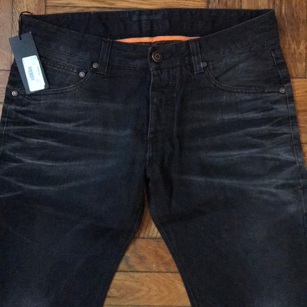 Men’s Ari Charcoal Jeans